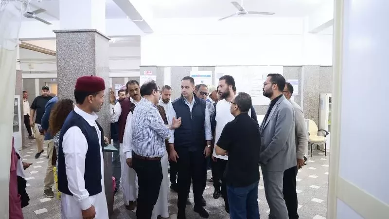 نائبا وزير الصحة ومحافظ مطروح يبحثان رفع جاهزية المنظومة الصحية