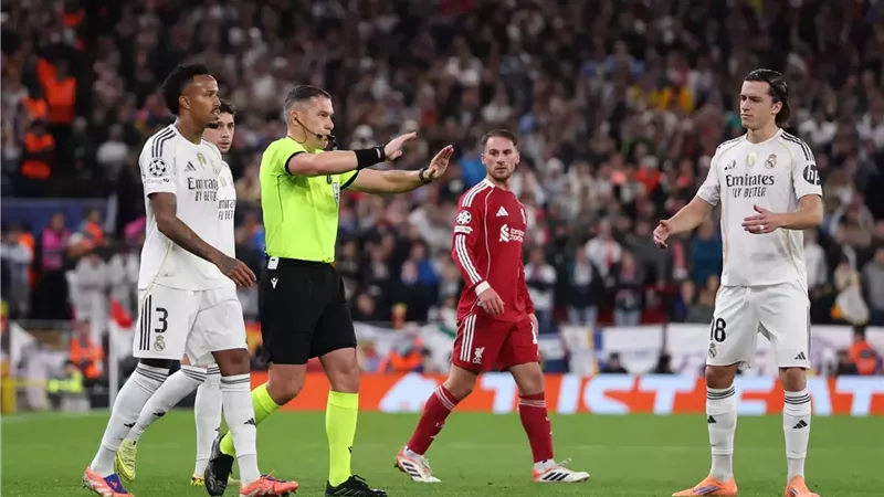 الصحف الإسبانية تهاجم ريال مدريد بعد السقوط أمام ليفربول