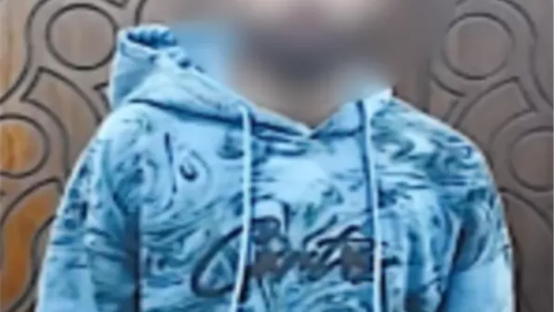 ضبط رجل وسيدة بتهمة ممارسة الرذيلة عبر تطبيق هاتفي بالإسكندرية