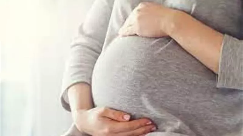 دراسة: إصابة الحوامل بكورونا قد تؤثر على نمو دماغ الجنين