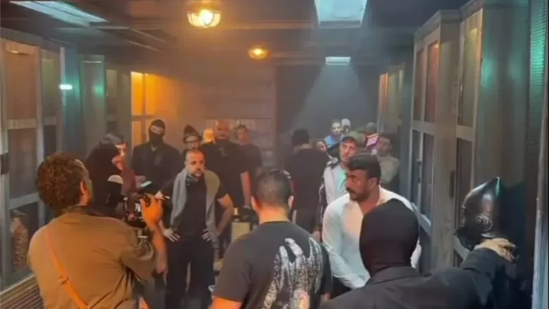 أحمد العوضى يداعب متابعيه من كواليس تصوير 