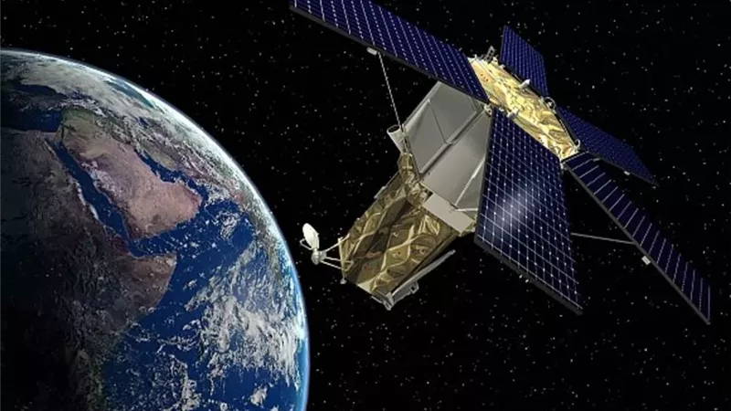 العراق يبحث إنشاء قمر صناعي للأغراض البحثية والأمنية