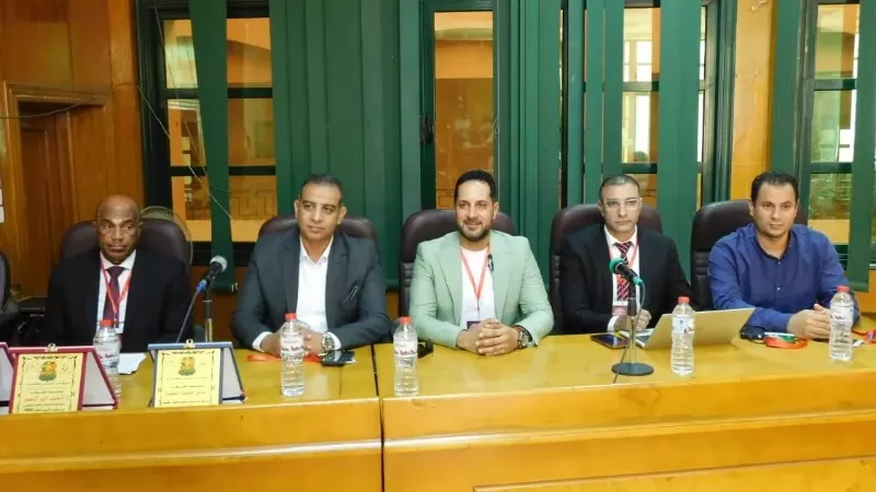 مديرالرياضة تشهد فعاليات المؤتمرالعلمي للتغذية وعلوم الصحة