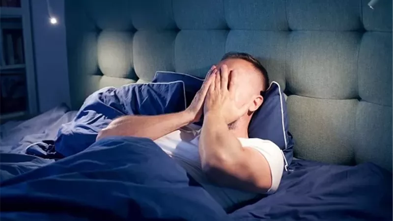 من الأمعاء إلى الدماغ..كيف تؤثر البكتيريا المعوية على جودة النوم؟