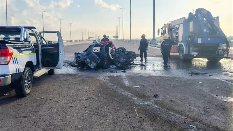 تفحم ثلاثة اشخاص مجهولين فى حريق سيارة ملاكى غرب الاسكندرية