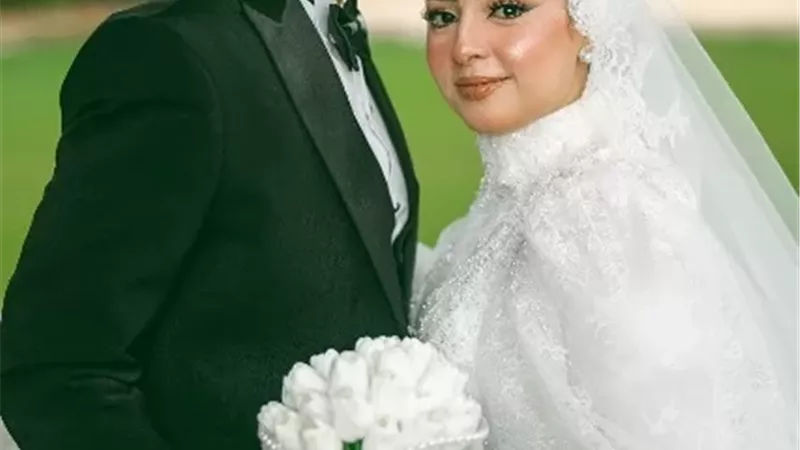 مبارك الزفاف السعيد
