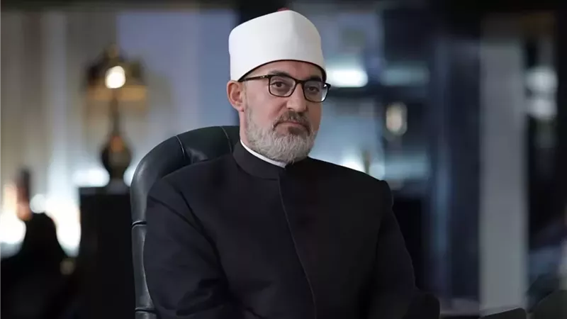 المفتي يدين التفجير الإرهابي بمسجد بالعاصمة الإندونيسية جاكرتا