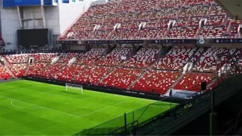 الأهلي ينشر صوراً من ملعب مبارة الزمالك فى نهائي السوبر المصري غدا