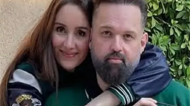 تطورات الحالة الصحية لزوجة الفنان محمد محمود عبد العزيز