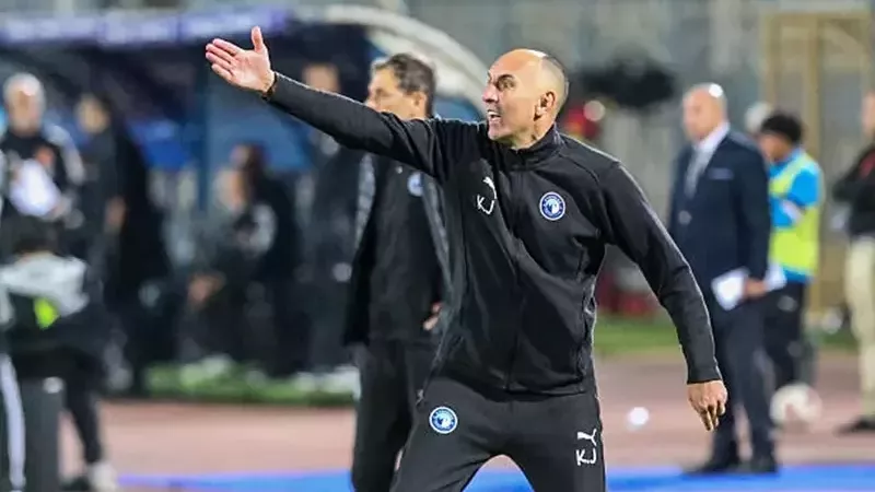يورتشيتش يدفع بمحمود جاد امام سيراميكا في السوبر