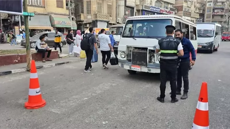 متابعة ميدانية مستمرة للتأكد من إلتزام سائقي السرفيس بالشرقية