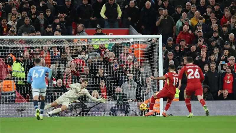 موعد مباراة مانشستر سيتي وليفربول اليوم في الدوري الإنجليزي