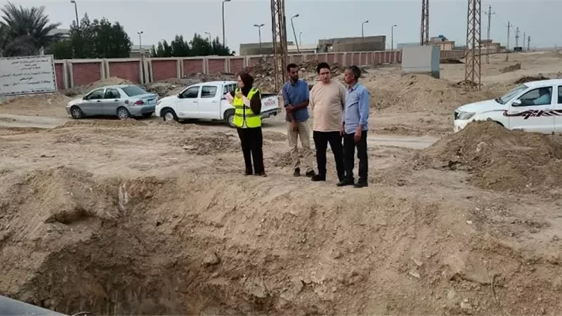 متابعة التخلص من المياه المعالجة بمحطة كوم أبو راضي بمركز الواسطى