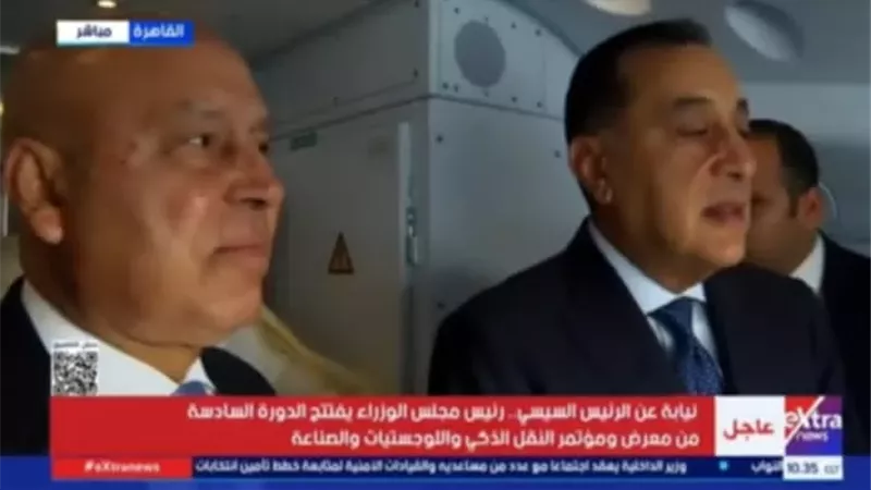 رئيس الوزراء يتفقد قطار فِيلارو Velaro عالي السرعة