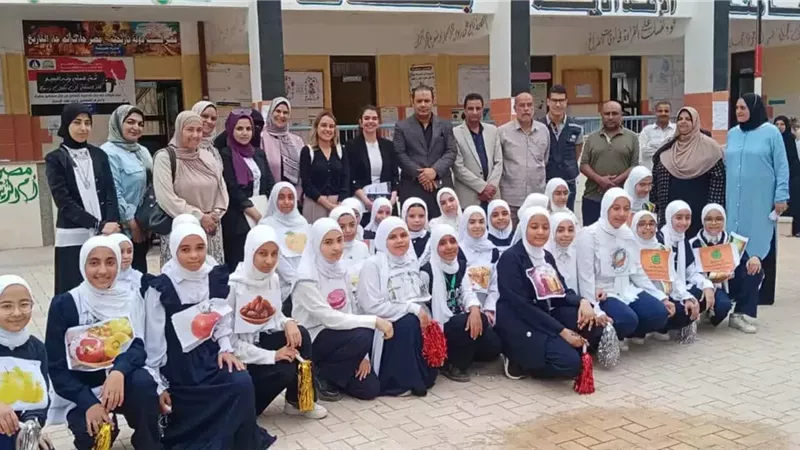 وفد منظمة الصحة العالمية يتفقد المدارس المعززة للصحة بدمياط
