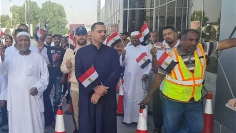 إقبال حضارى من المصريين بالخارج.. على المشاركة في انتخابات 