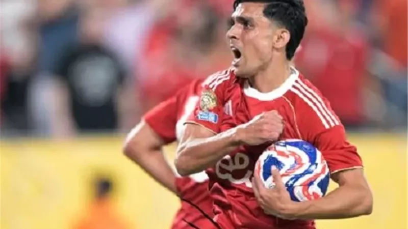بن شرقي يسجل أول أهداف الأهلي فى مرمي الزمالك - فيديو