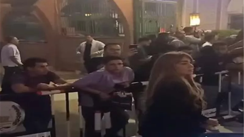 لقاء سويدان وجوري بكر يقدمان واجب العزاء فى والد محمد رمضان
