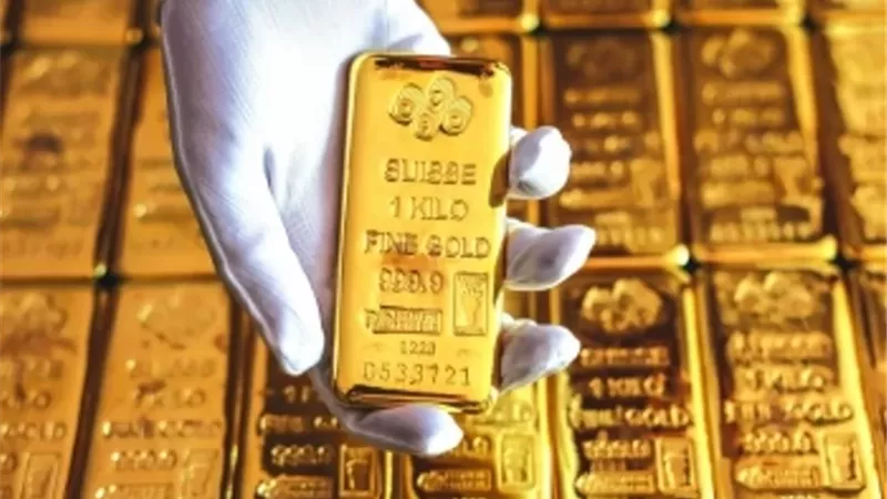 الذهب يحطم حاجز 4 آلاف دولار مع ترقب الإغلاق الأمريكي