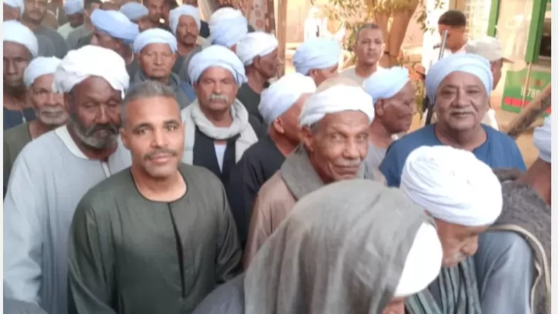 مواطنو الأقصر أمام لجان انتخابات النواب بالطوابير