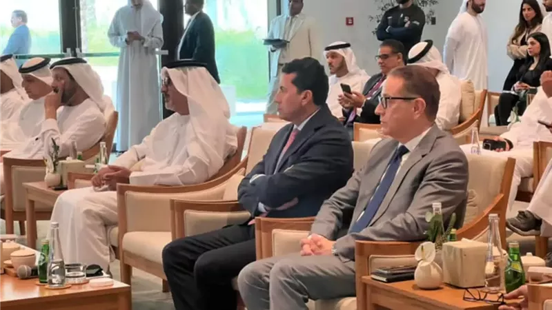 وزير الشباب يعلن تفاصيل النسخة العاشرة من سباق زايد الخيري
