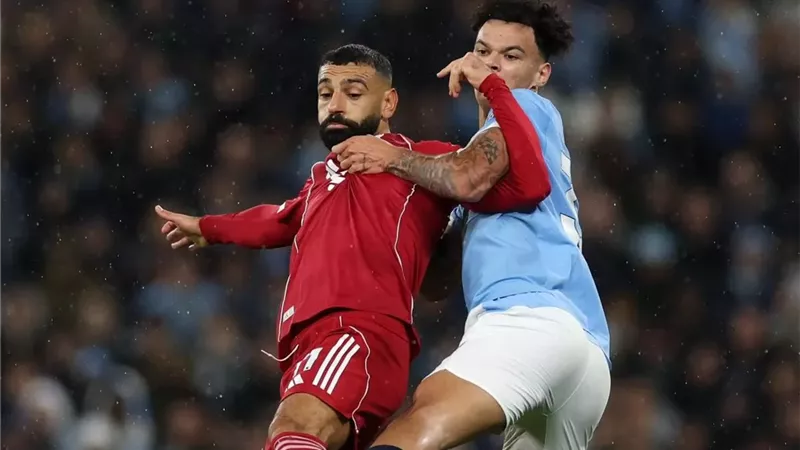 جوارديولا: قضينا على كابوس محمد صلاح وواجهناه بـ4 لاعبين