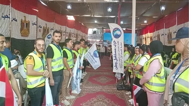 توافد الناخبين على لجان أسيوط.. وانتشار مكثف لتنظيم عملية التصويت