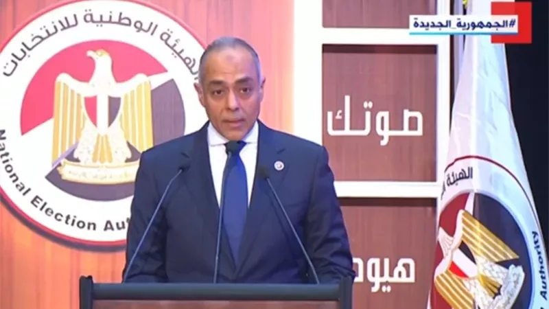 الوطنية للانتخابات توجه رؤساء اللجان بطلب بطاقات اقتراع إضافية حال نفاد البطاقات