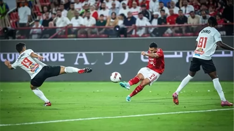 طبيب الأهلي يكشف تفاصيل إصابة تريزيجيه