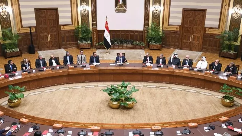الرئيس السيسي: 75 ألف فرصة عمل جديدة بقطاع الاتصالات خلال ثلاث سنوات