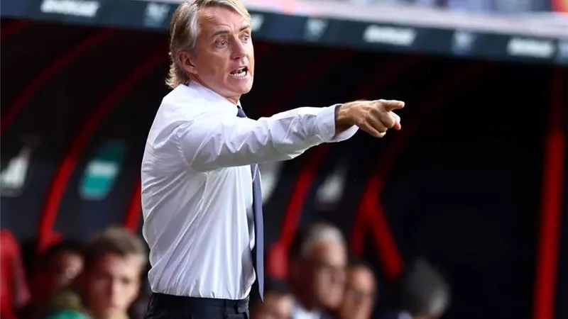 السد يرفع عرضه المالى لاقناع مانشينى بتدريب الفريق