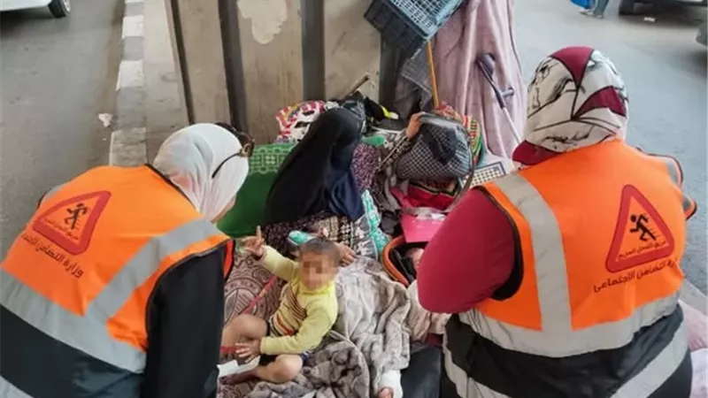 التضامن : التدخل السريع ينقذ أسرة بلا مأوى في القاهرة