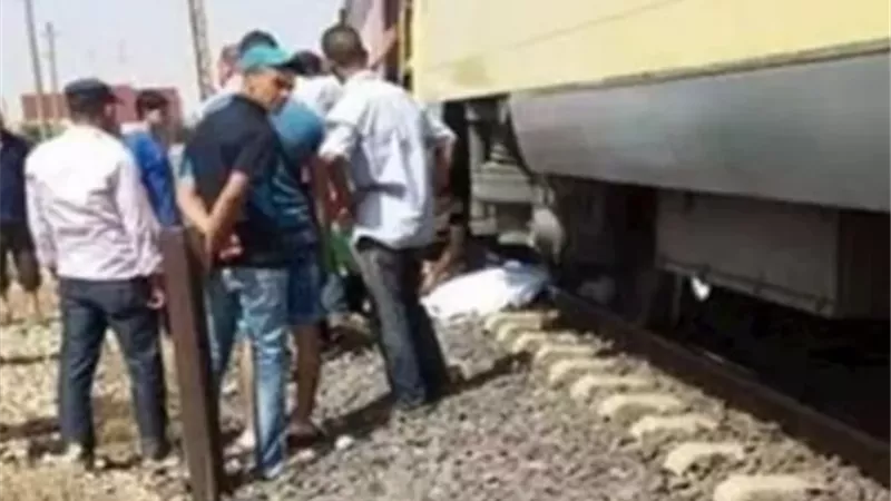 مصرع مواطن مجهول الهوية أسفل عجلات القطار بالبحيرة