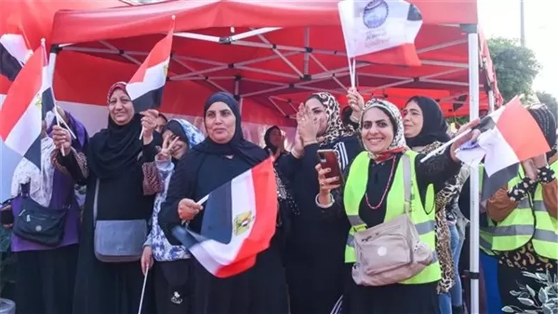 محافظ الإسكندرية: العملية الانتخابية في يومها الثاني تسير بانضباط