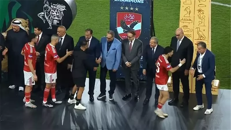 الأزمة تشتعل.. الزمالك يعلن التصعيد ضد زيزو