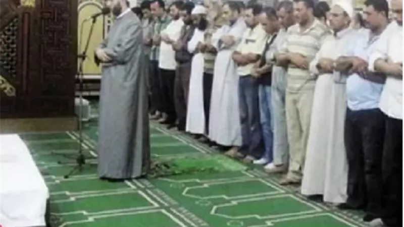 ما هو ثواب الصلاة على الميت؟
