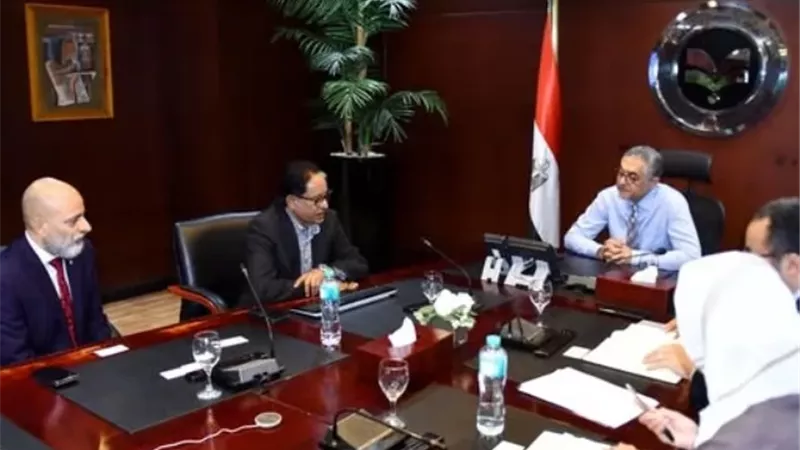 مشروع سنغافوري لإنتاج 100 ألف طن أمونيا خضراء سنوياً في مصر