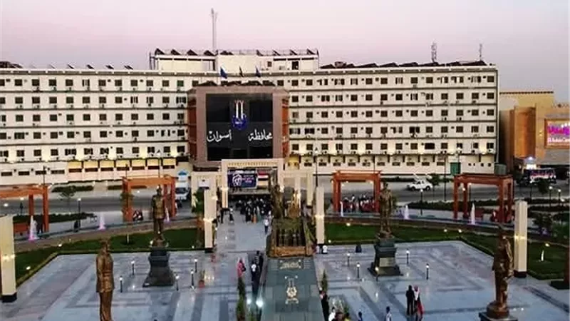 محافظ أسوان يهنئ الفائزين فى إنتخابات مجلس النواب 2025