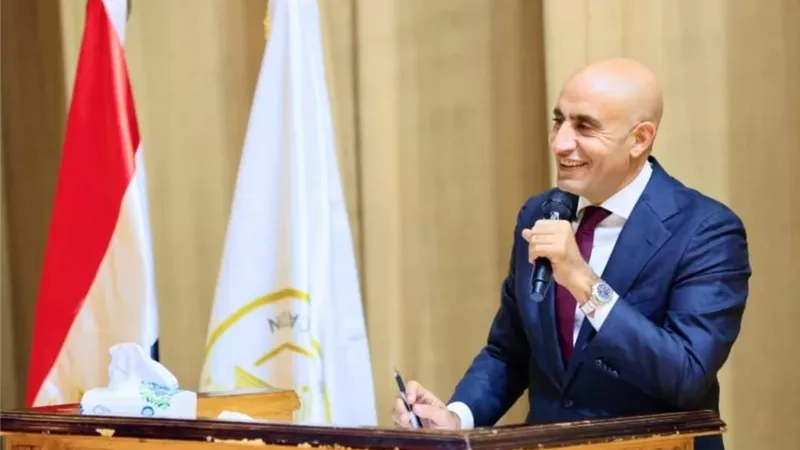 عبد اللطيف: تحسين جودة التعليم وخفض فقر التعلم على رأس أولويات الدولة