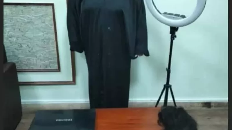 القبض على صانعة محتوى لنشرها مقاطع والرقص بملابس خادشة للحياء