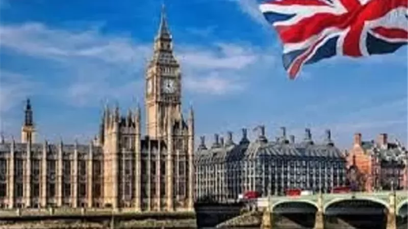 بريطانيا تعلق مشاركة بعض الاستخبارات مع واشنطن