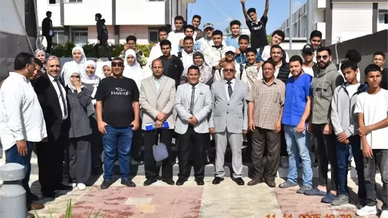 طلاب الزيتون الثانوية في زيارة علمية للطب البيطري بالسادات
