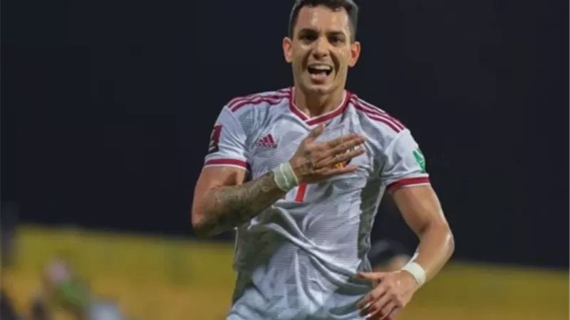 منتخب الامارات يضرب دفاعات العراق بالثلاثي لوكاس و كايو و أوليفير