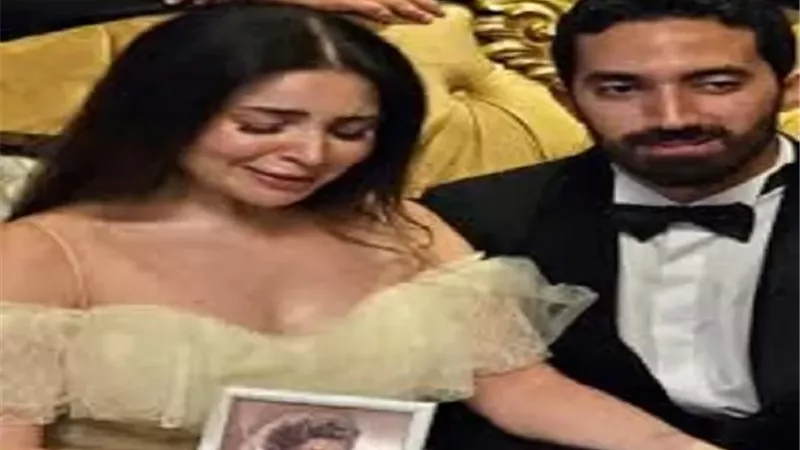 من هو أحمد تيمور زوج الفنانة مى عز الدين؟