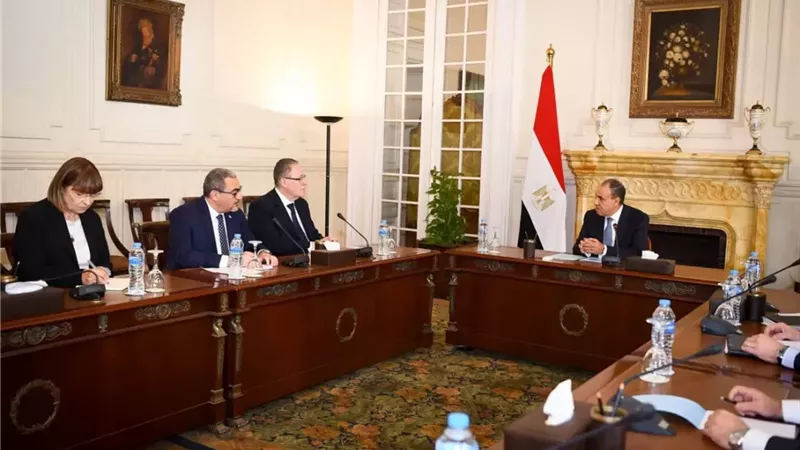 وزير الخارجية يستقبل منسق الأمم المتحدة للشؤون الإنسانية في فلسطين