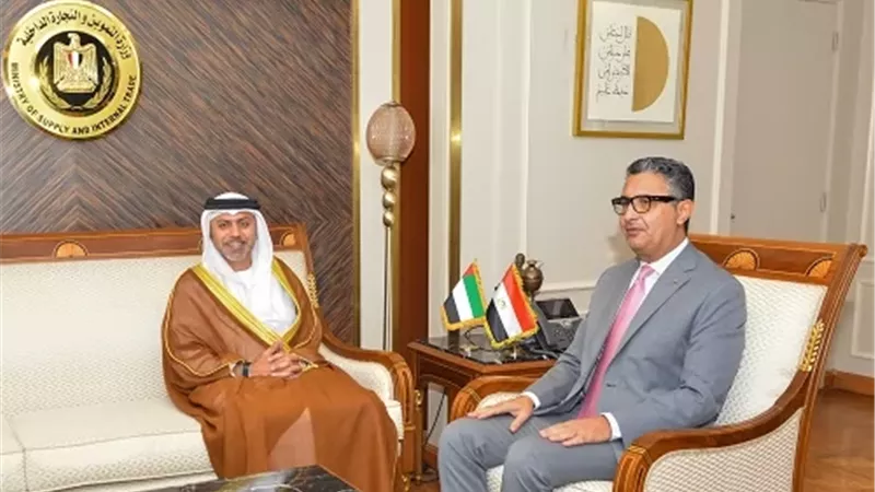 وزير التموين: فرصة أمام الاستثمارات الإماراتية في الصوامع والمناطق اللوجيستية