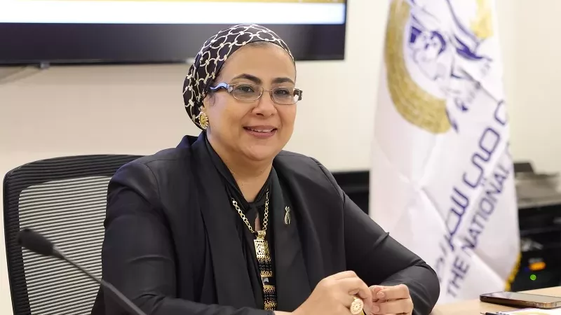 المستشارة أمل عمار والمديرة الإقليمية للتنمية البشرية بالبنك الدولي تبحثان التعاون