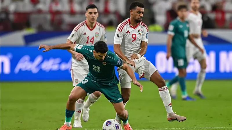 الامارات تتعادل أمام العراق..وحسم التأهل للملحق العالمى يتأجل للثلاثاء