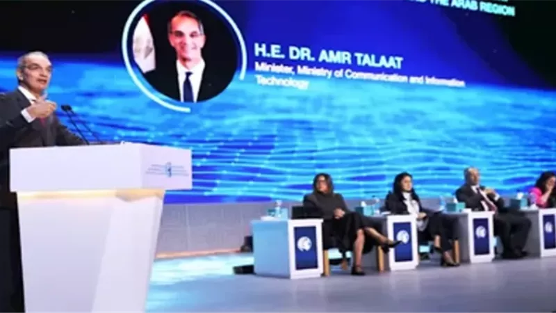 وزير الاتصالات: الذكاء الاصطناعي مساعد للطبيب وليس بديلاً