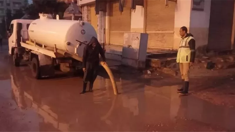 موجة طقس عنيفة ضمن نوة المكنسة في البحيرة